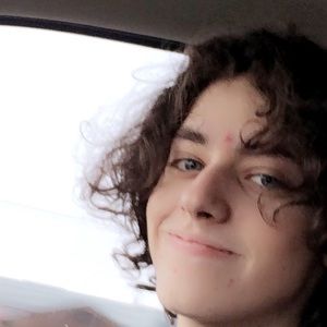 Meet your Posher, Frankie